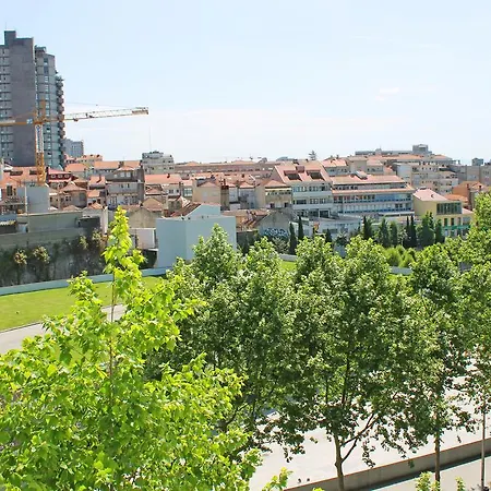 Trindade Group Apartamento Oporto