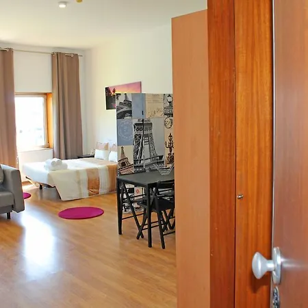 Trindade Group Apartmán *